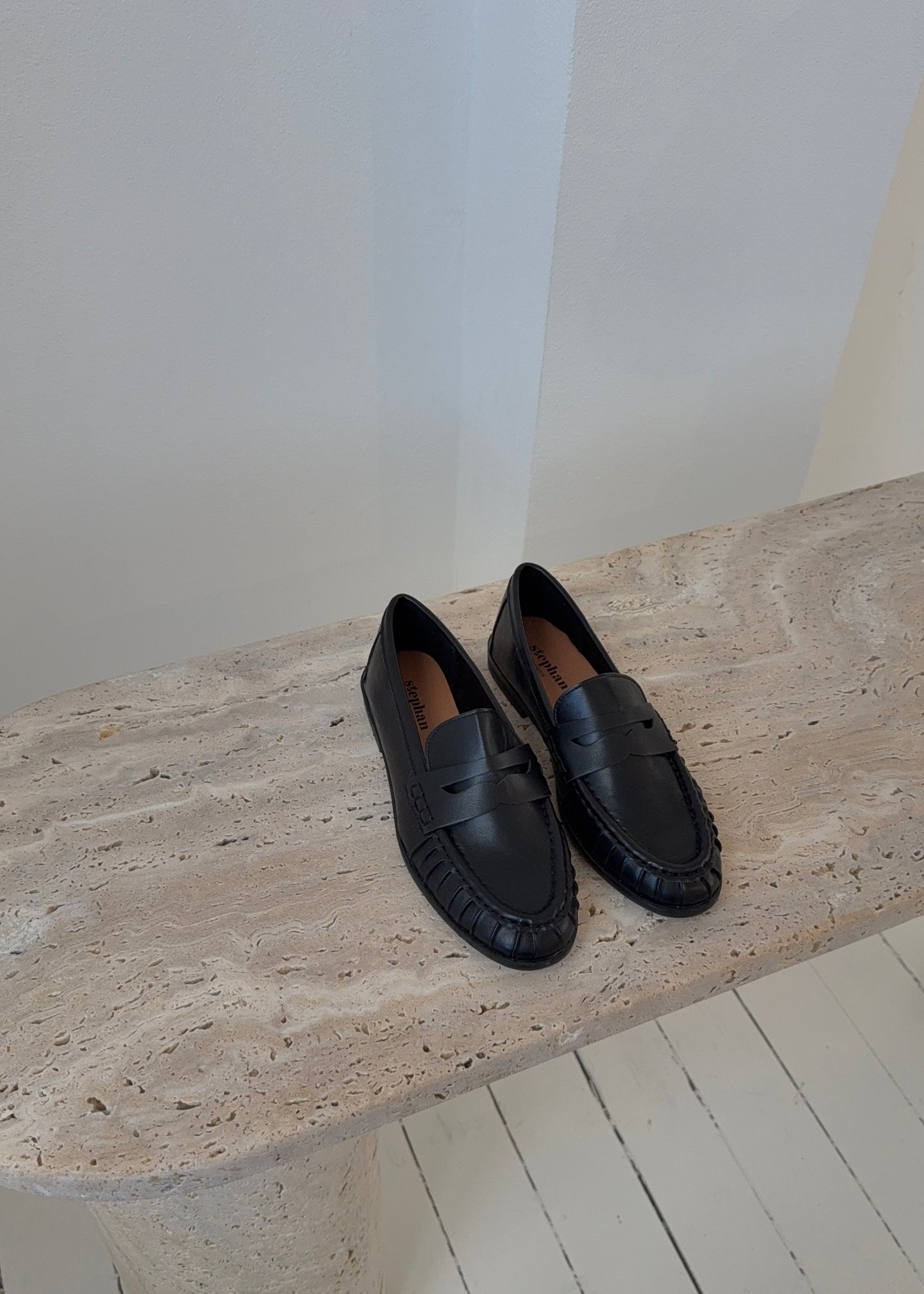 SAGA LOAFERS - Sort