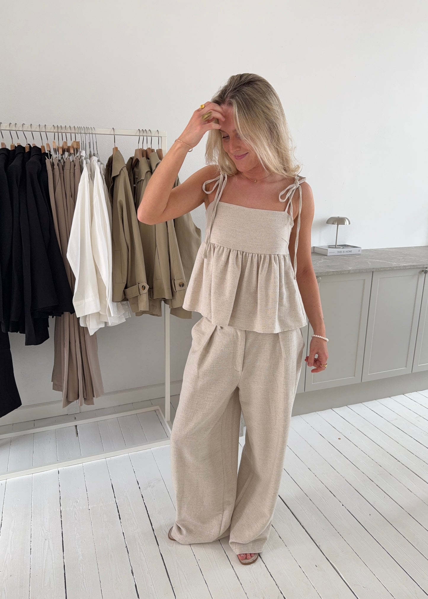 Mira-MAGDA Top - Beige