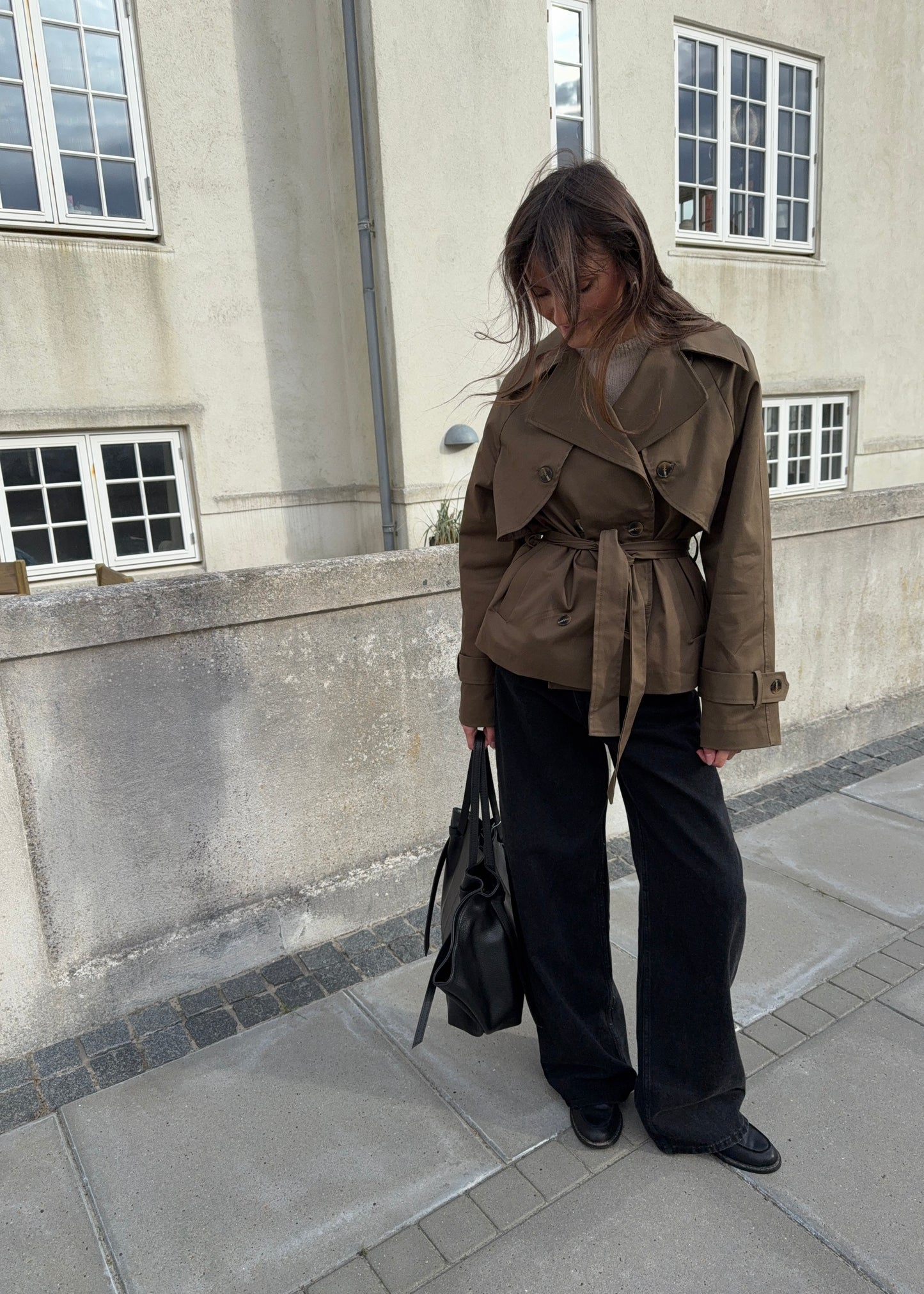 Short-MAGDA Trenchcoat - Brun