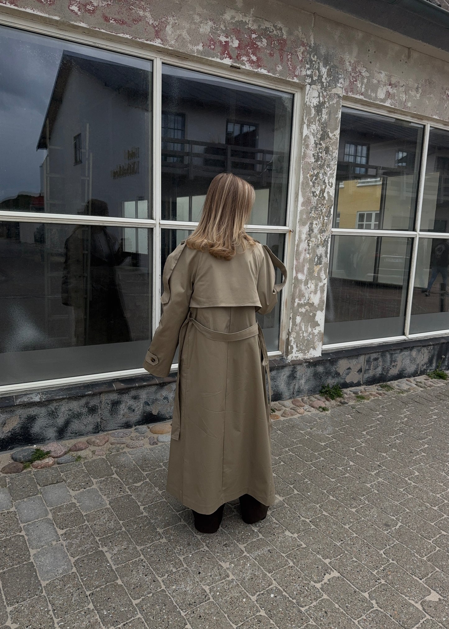 Long-MAGDA Trenchcoat - Beige