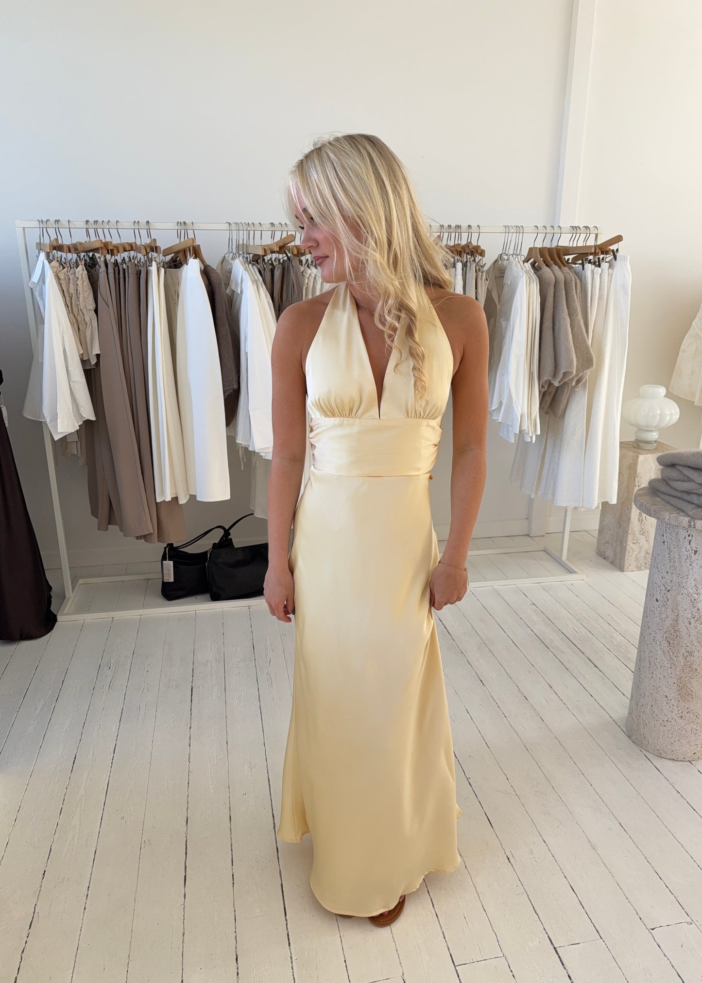 RONJA DRESS - Gul