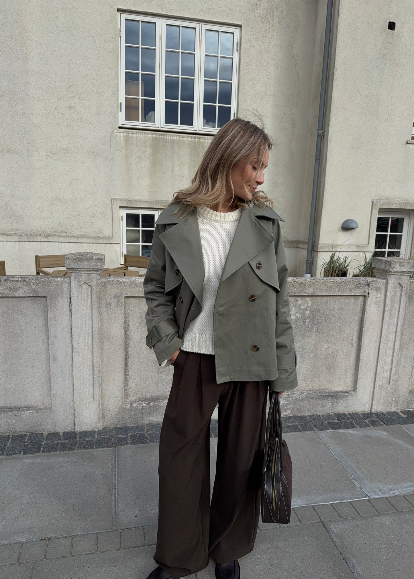 Short-MAGDA Trenchcoat - Grøn