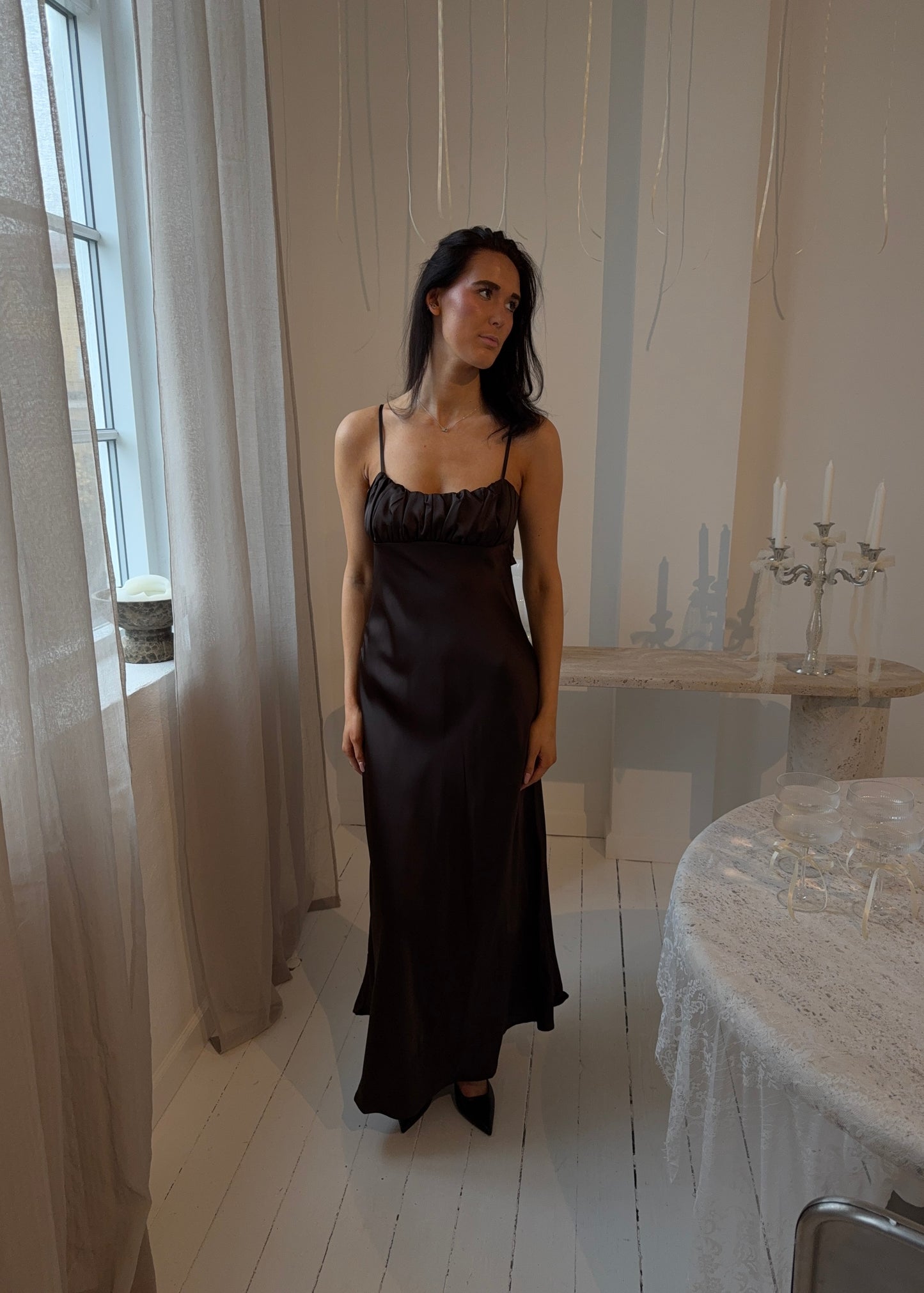 FIONA MAXI DRESS - Brun