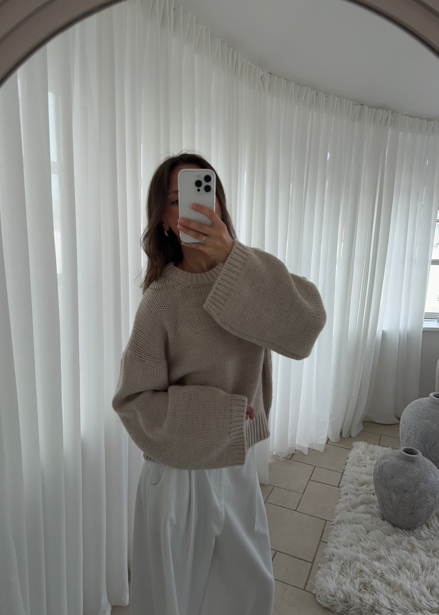 Bella-MAGDA Sweater - Beige