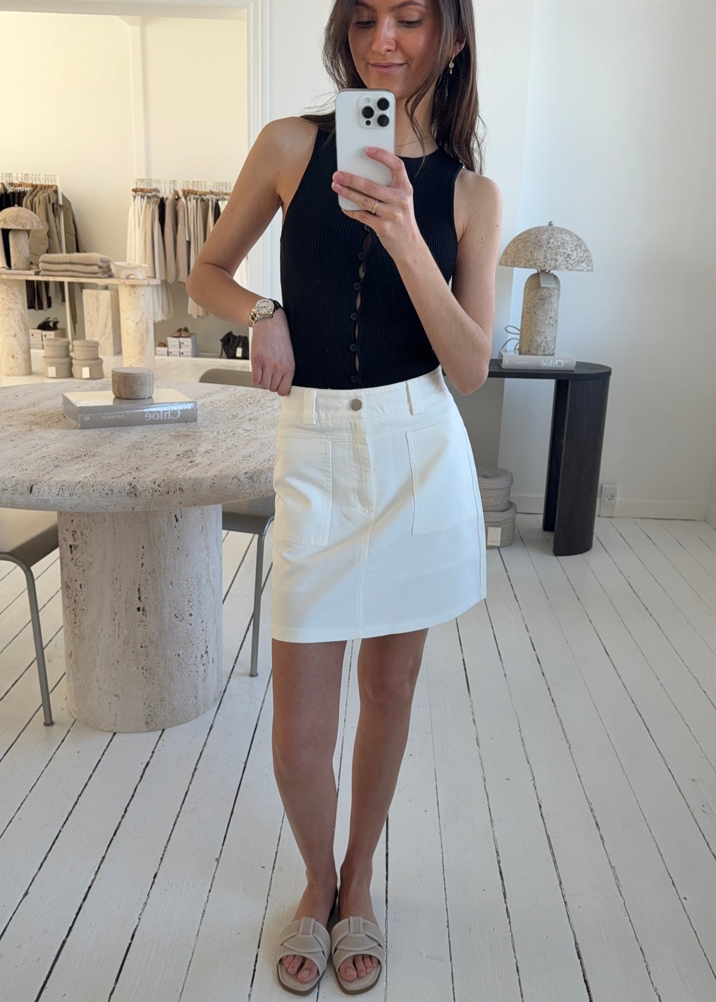NOIRE MINI SKIRT - Hvid