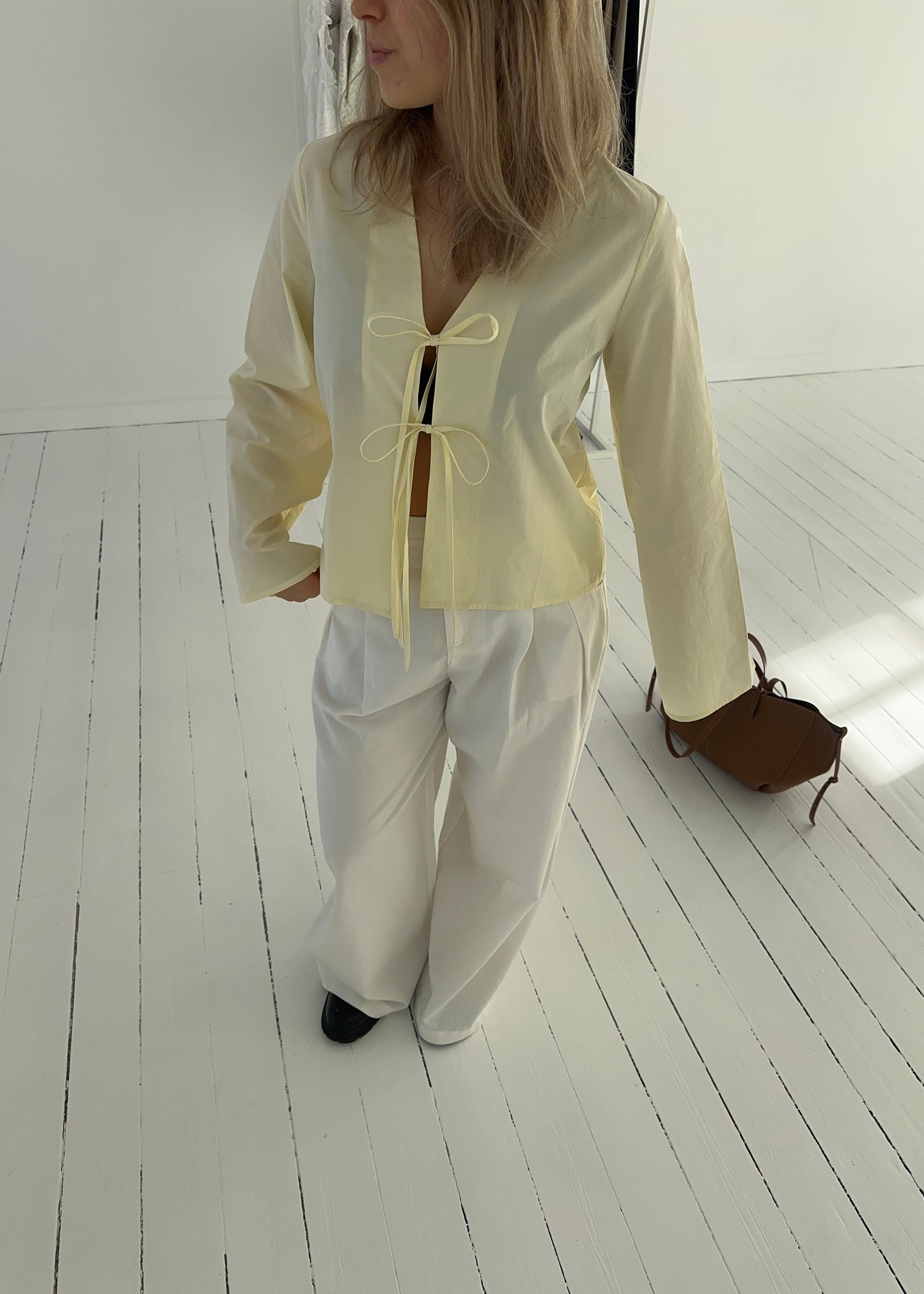 CELINA SKJORTE - Lysegul