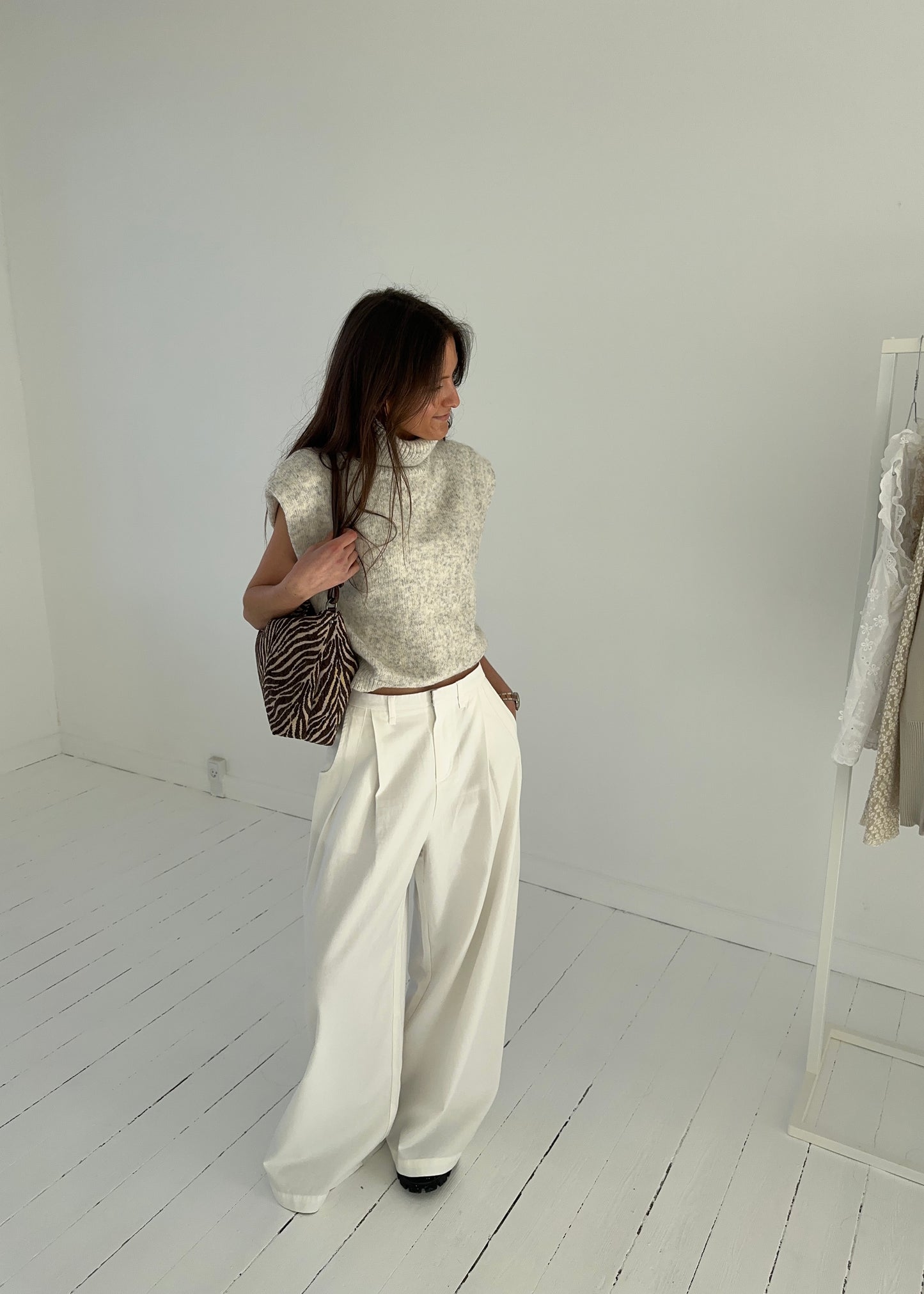STRIK VEST