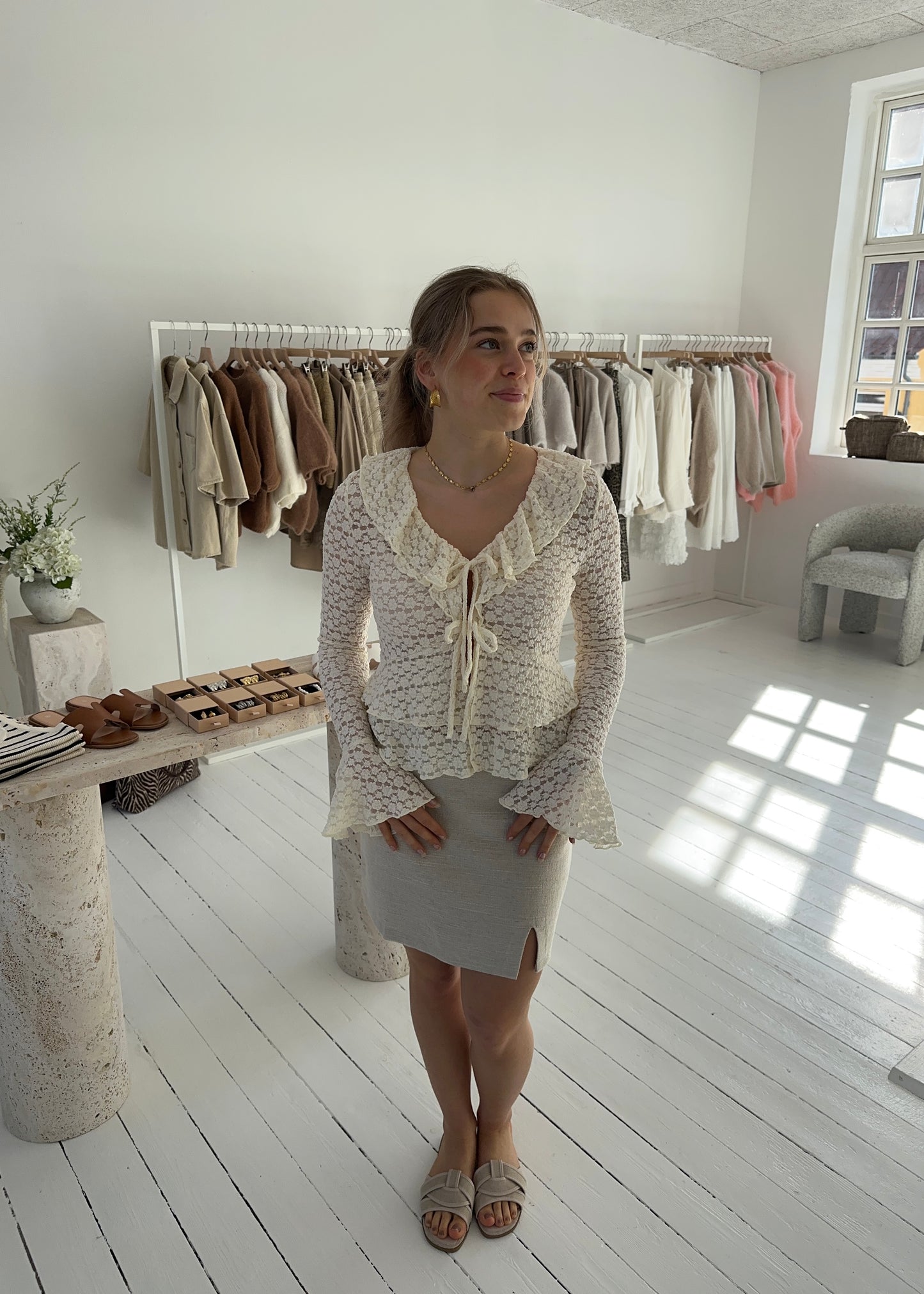 SANNE BLUSE - Lysegul