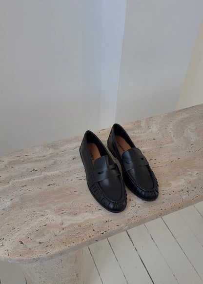 SAGA LOAFERS - Sort
