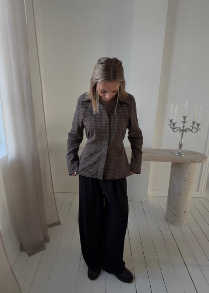 ROSA FITTED SHIRT - Brun