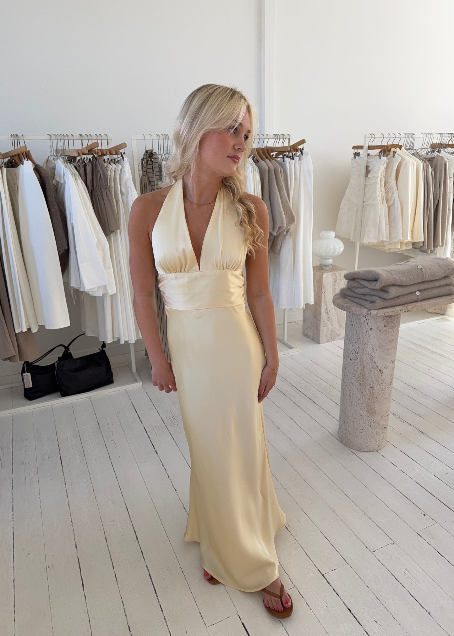RONJA DRESS - Gul