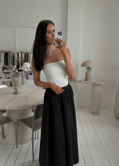 OPHELIA MAXI SKIRT - Sort