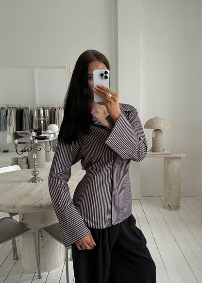 ROSA FITTED SHIRT - Brun