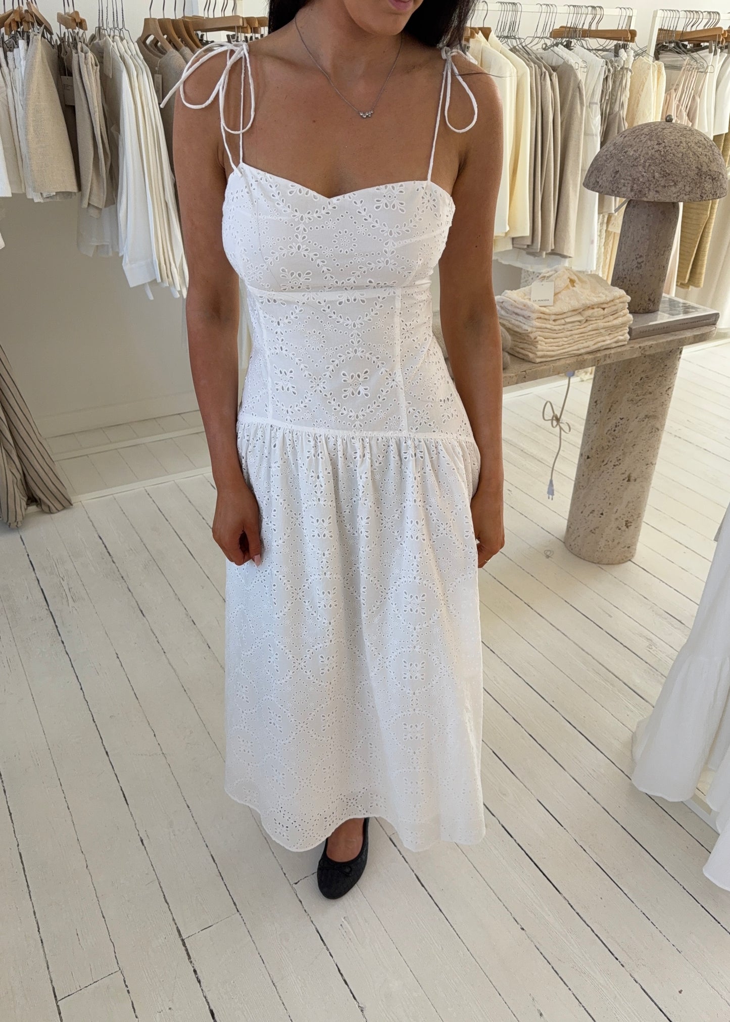 DAGMAR DRESS - Hvid