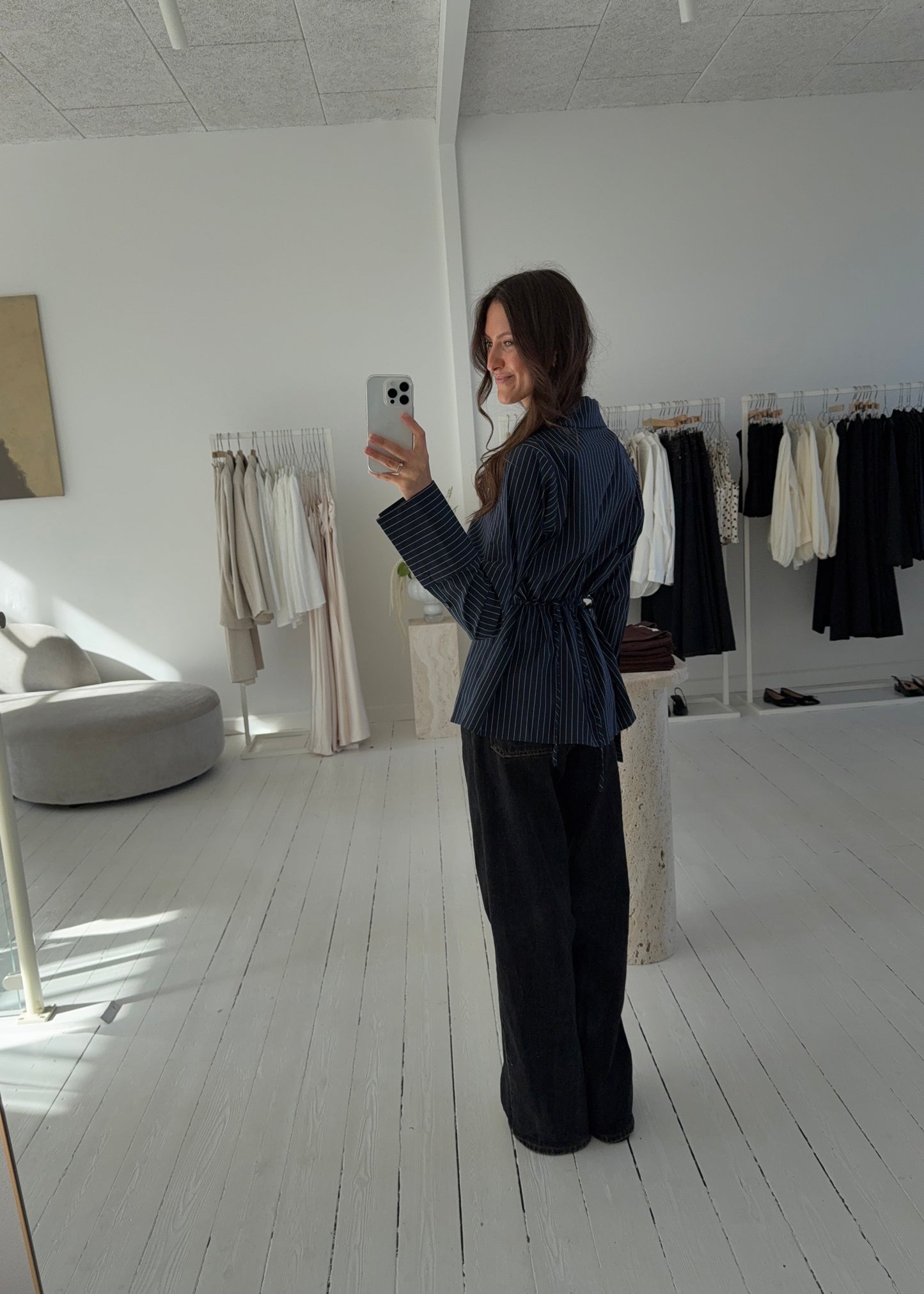 ROSA FITTED SHIRT - Blå/Hvid
