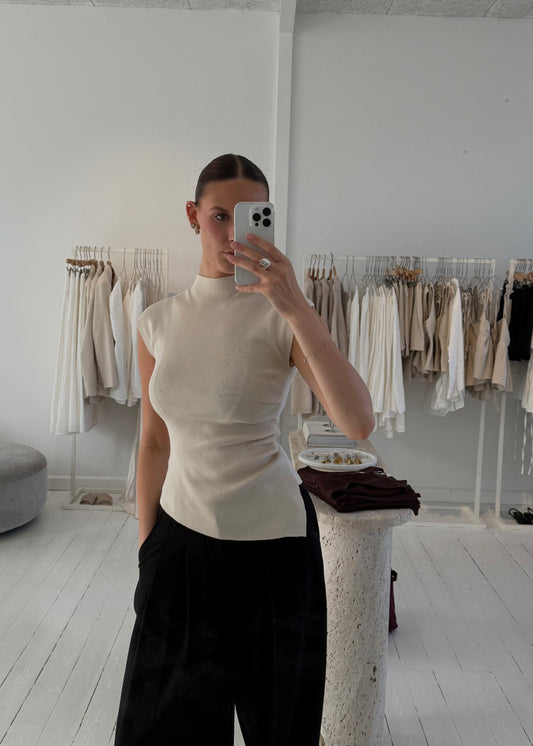 LEONORA TOP - Beige