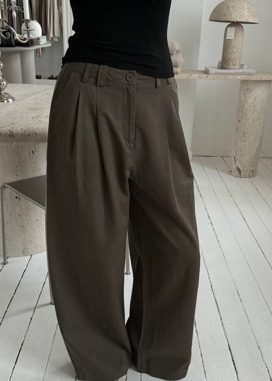 PAULINA BUKSER - Khaki