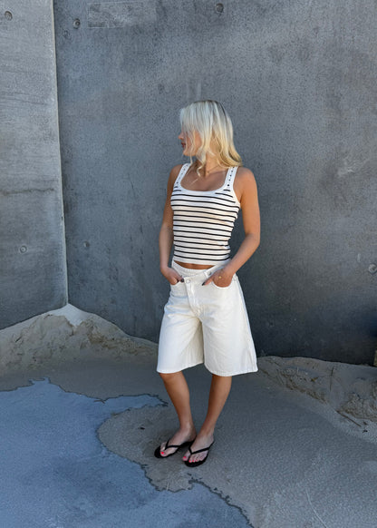 INGVILD SHORTS - Cream