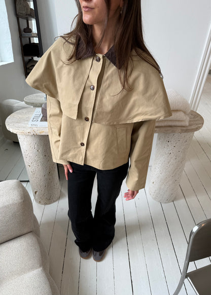 ESTELLE JAKKE - Beige