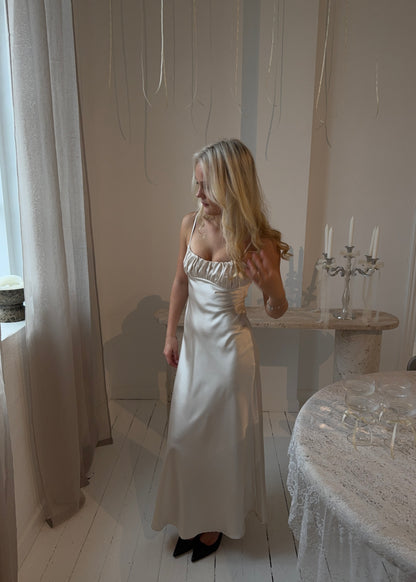 FIONA MAXI DRESS - Cream