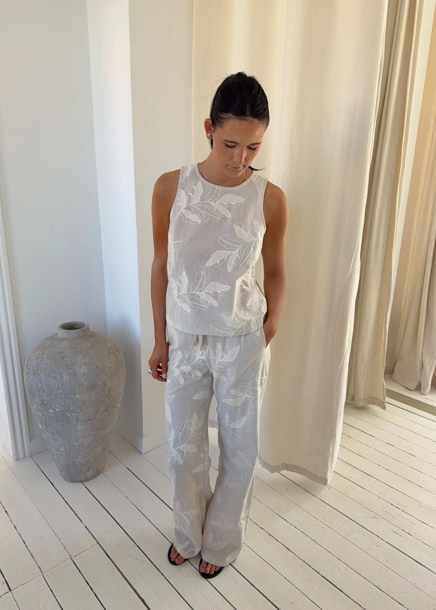 GAIA BUKSER - Beige