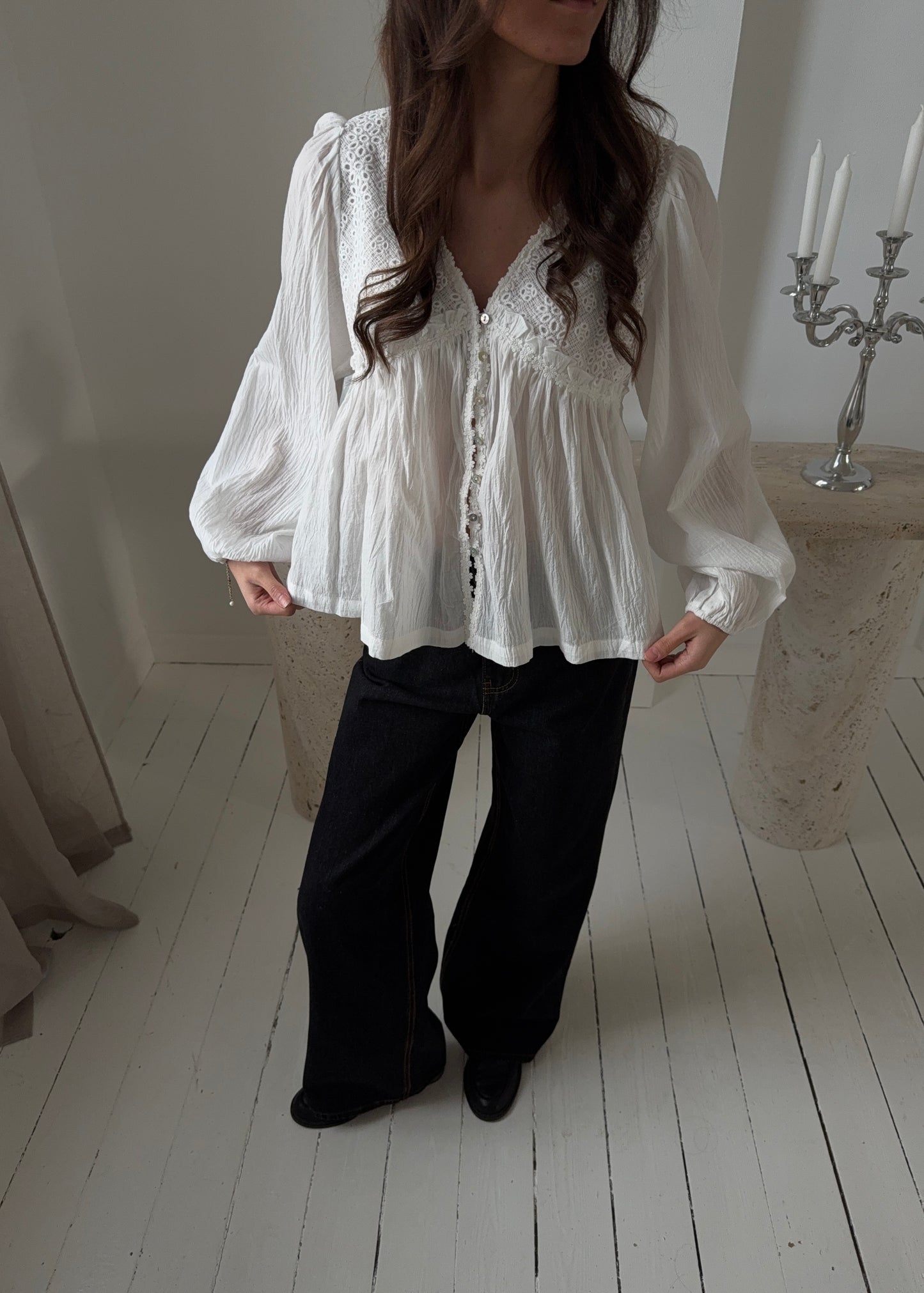 MAGDA SKJORTE - Hvid