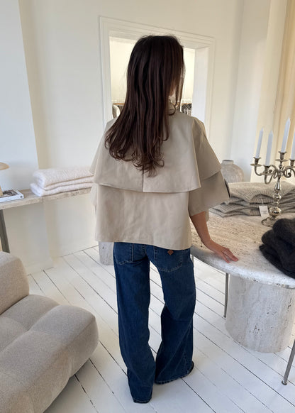 FLEUR CAPE JACKET - Beige