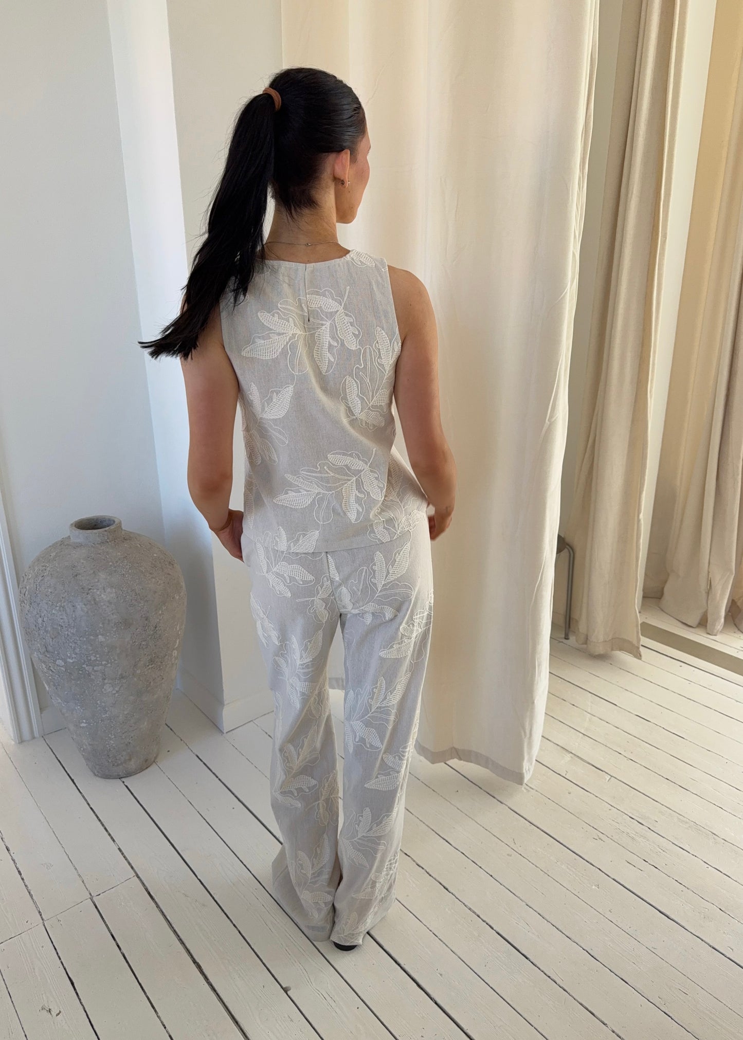 GAIA BUKSER - Beige