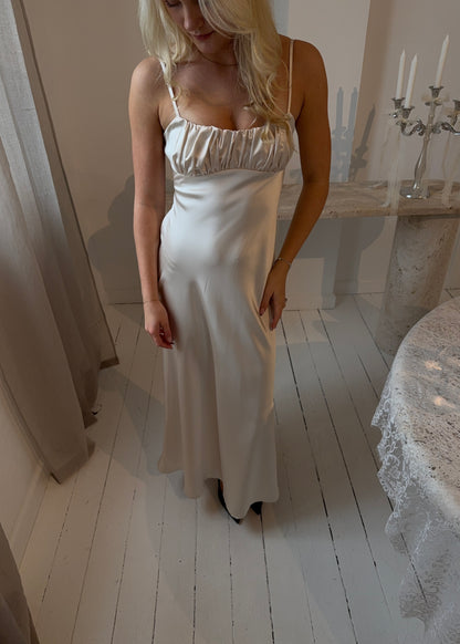 FIONA MAXI DRESS - Cream