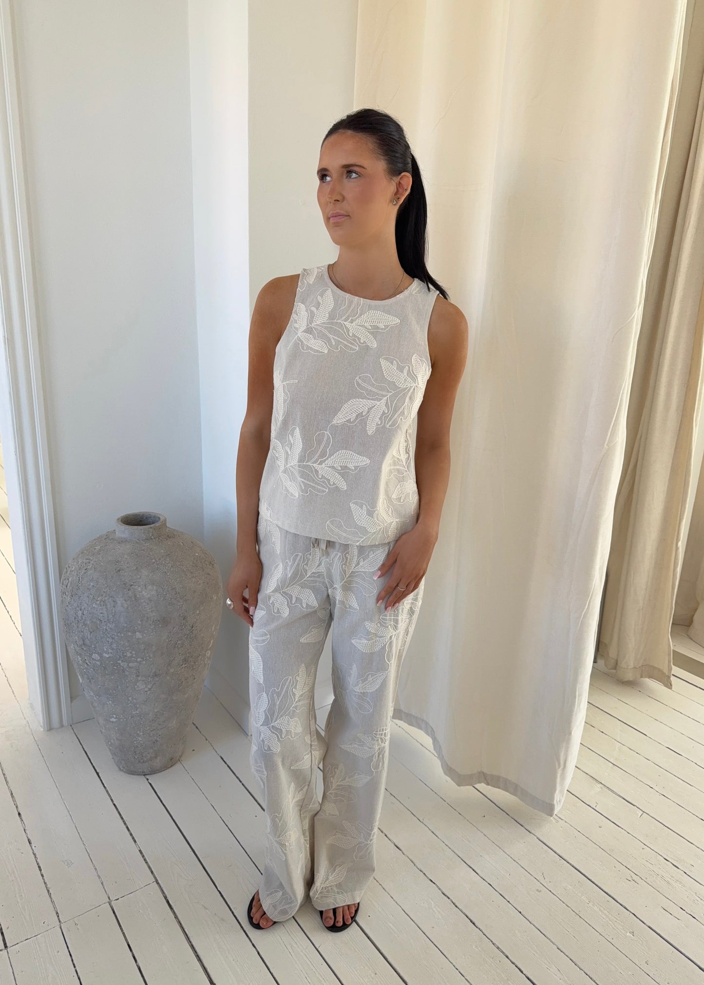 GAIA BUKSER - Beige