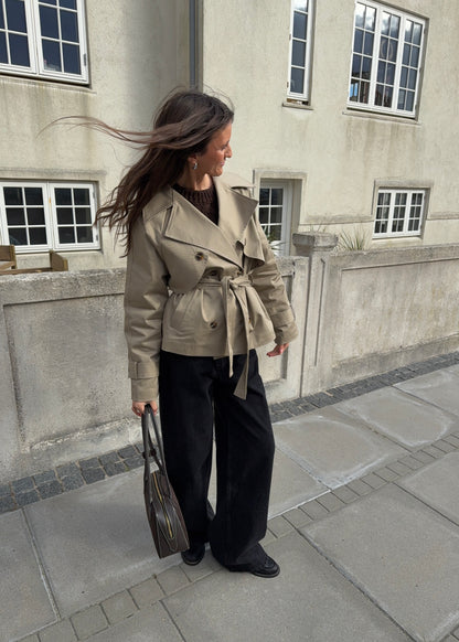 Short-MAGDA Trenchcoat - Beige