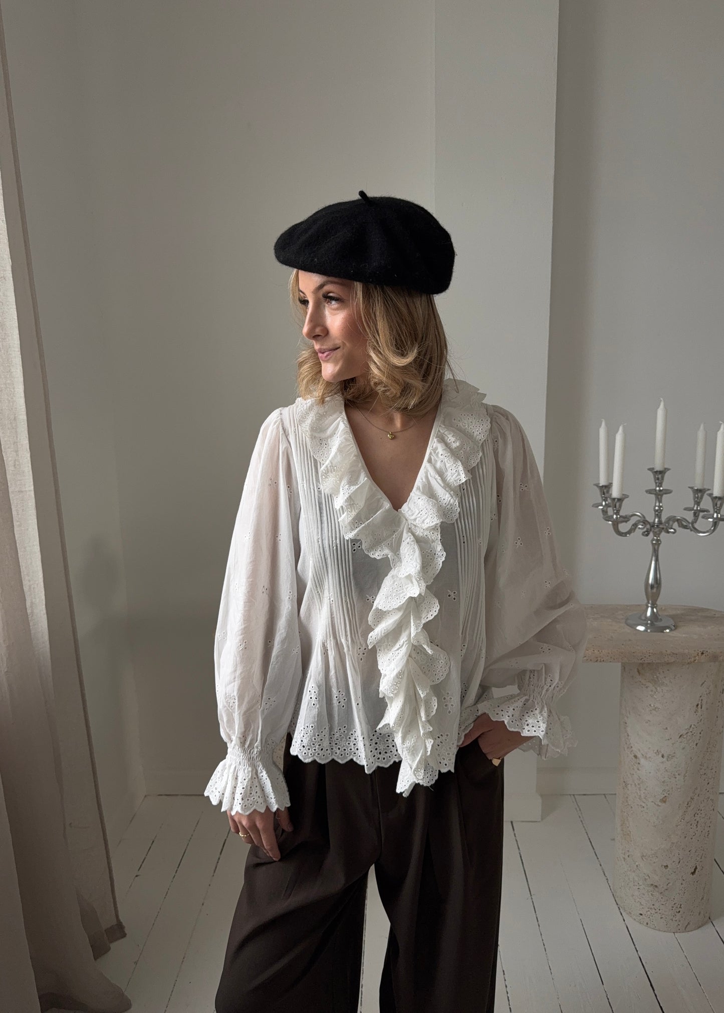 VANESSA SKJORTE - Hvid