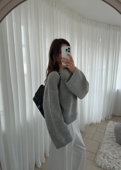 Bella-MAGDA Sweater - Grå