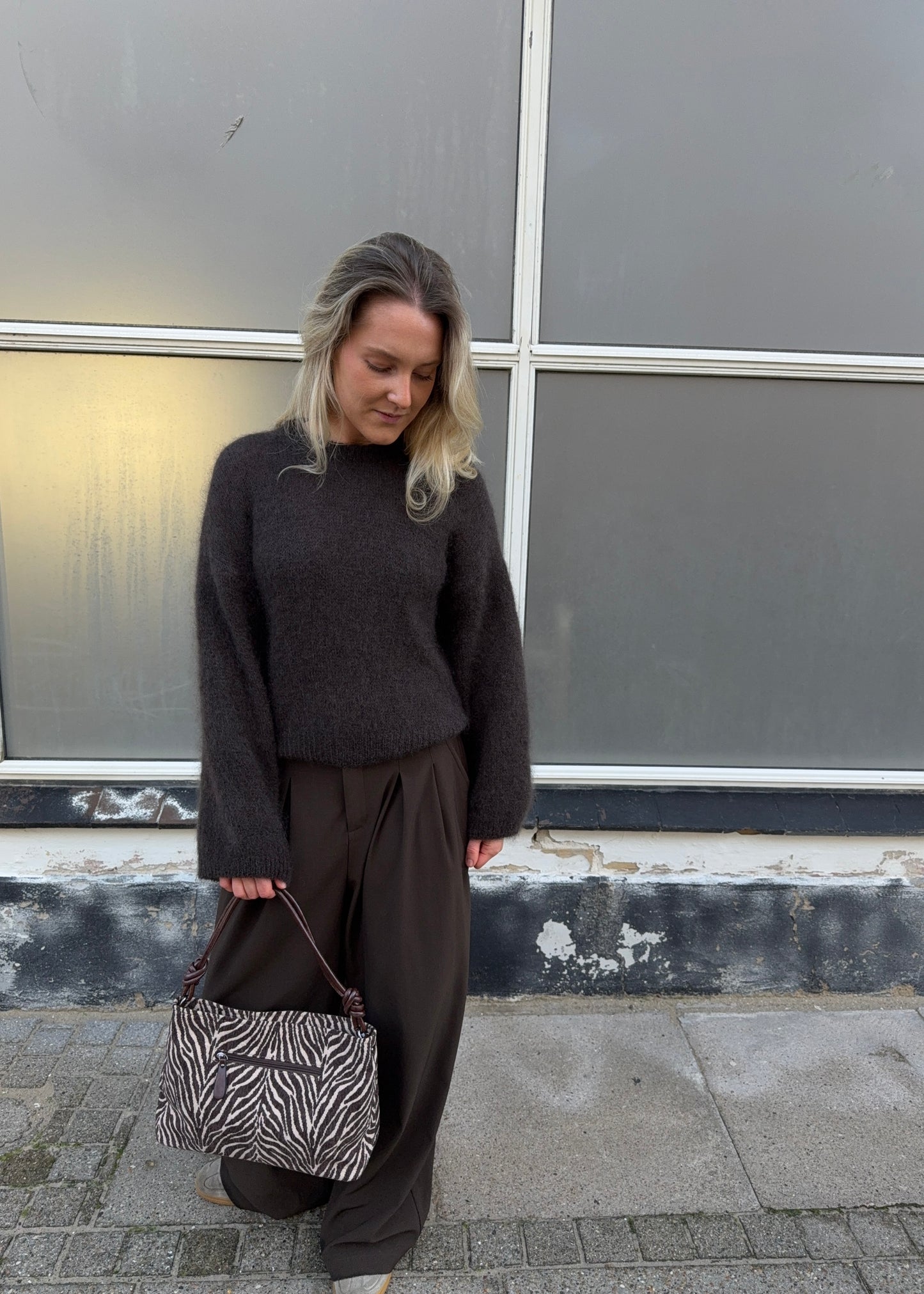 Flora-MAGDA Sweater - Mørkebrun