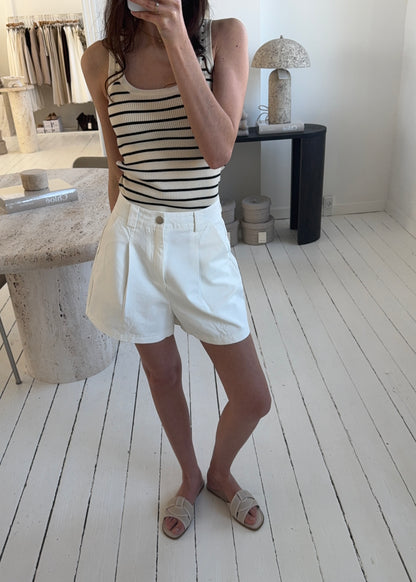 LOUISA SHORTS - Hvid