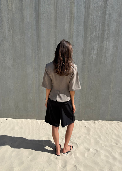 Bermuda-MAGDA Shorts - Sort