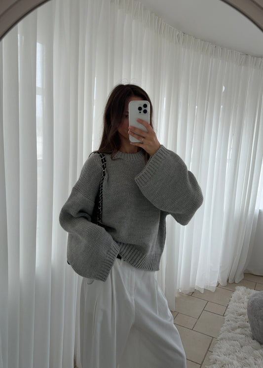 Bella-MAGDA Sweater - Grå