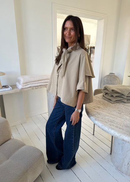 FLEUR CAPE JACKET - Beige