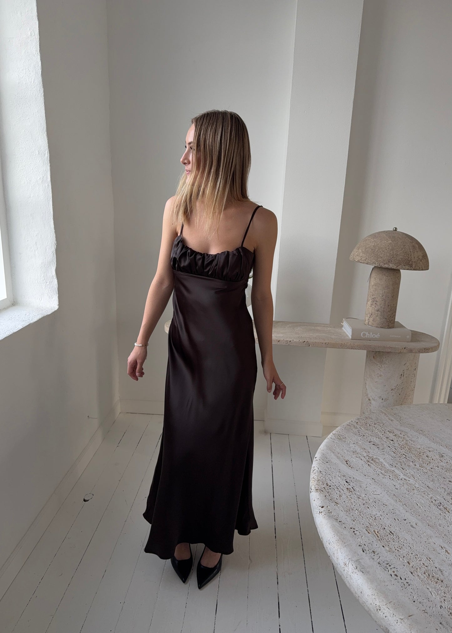 FIONA MAXI DRESS - Brun
