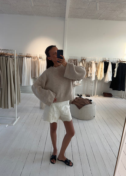 Bella-MAGDA Sweater - Beige