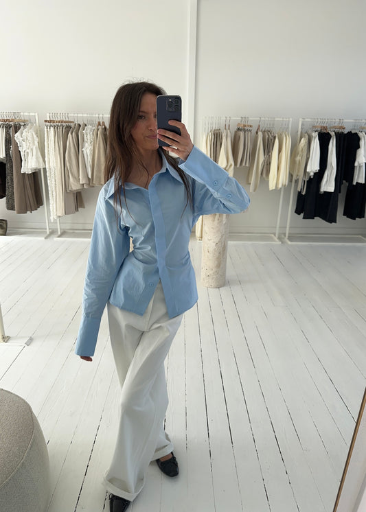 ROSA FITTED SHIRT - Blå