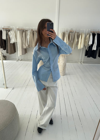 ROSA FITTED SHIRT - Blå