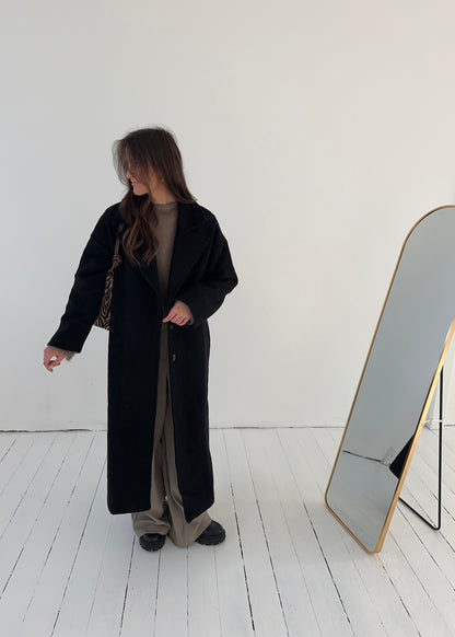 Alma-MAGDA Uldfrakke - Sort